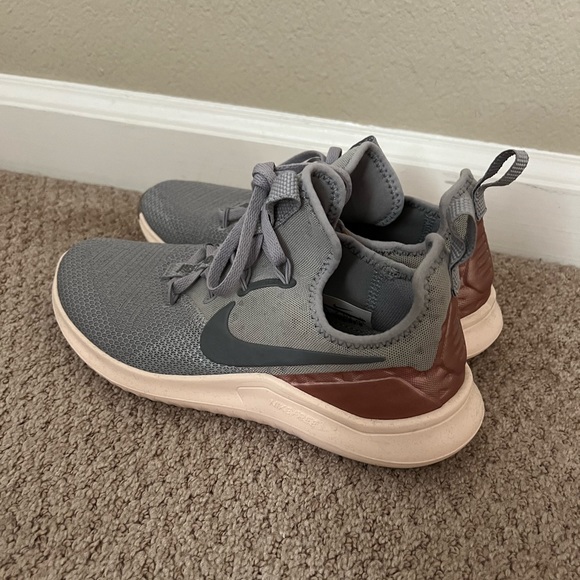 Nike Free TR 8 Premium Training Shoe (Women) - Picture 4 of 4